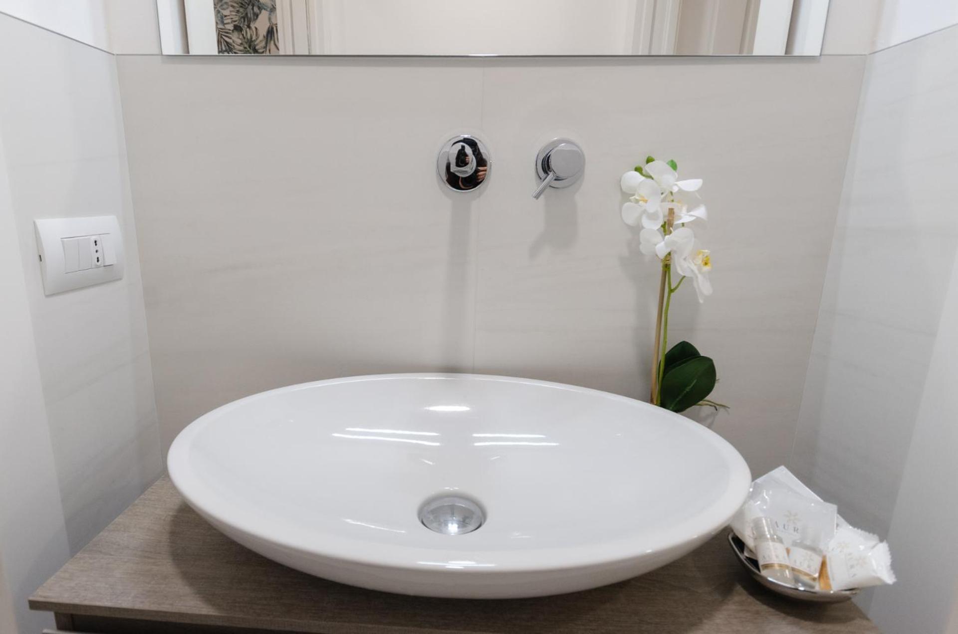 Mini Loft Linate Airport And Blu Metro Apartment Milan Bagian luar foto