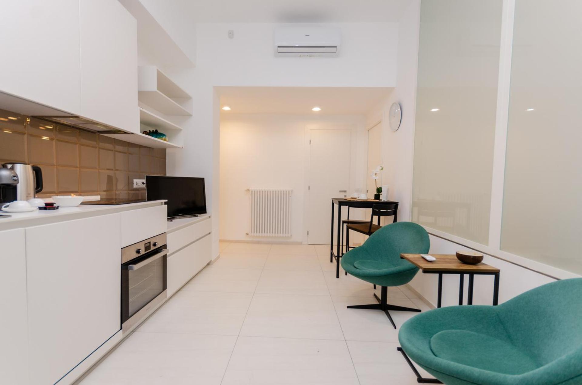 Mini Loft Linate Airport And Blu Metro Apartment Milan Bagian luar foto
