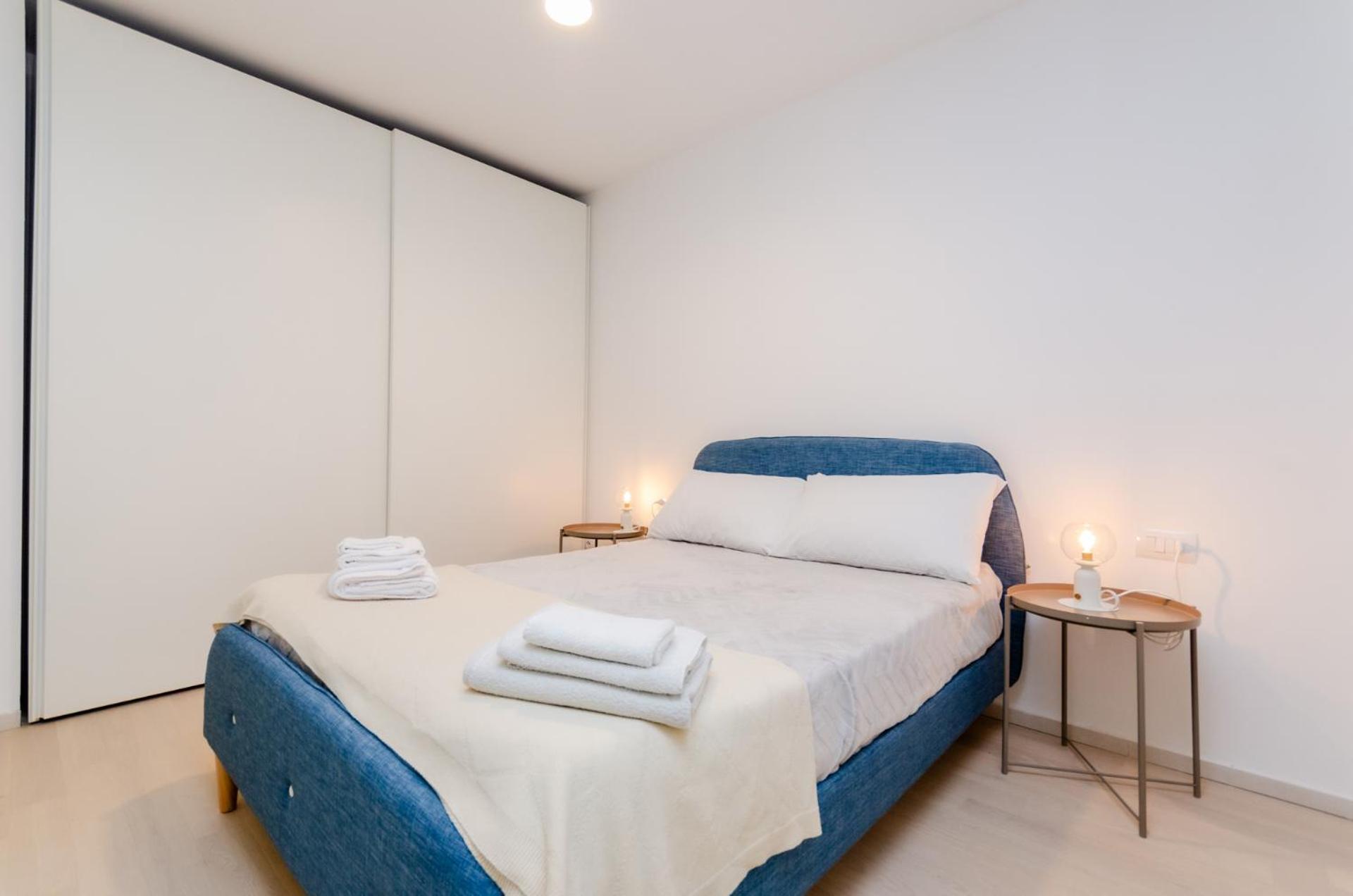 Mini Loft Linate Airport And Blu Metro Apartment Milan Bagian luar foto