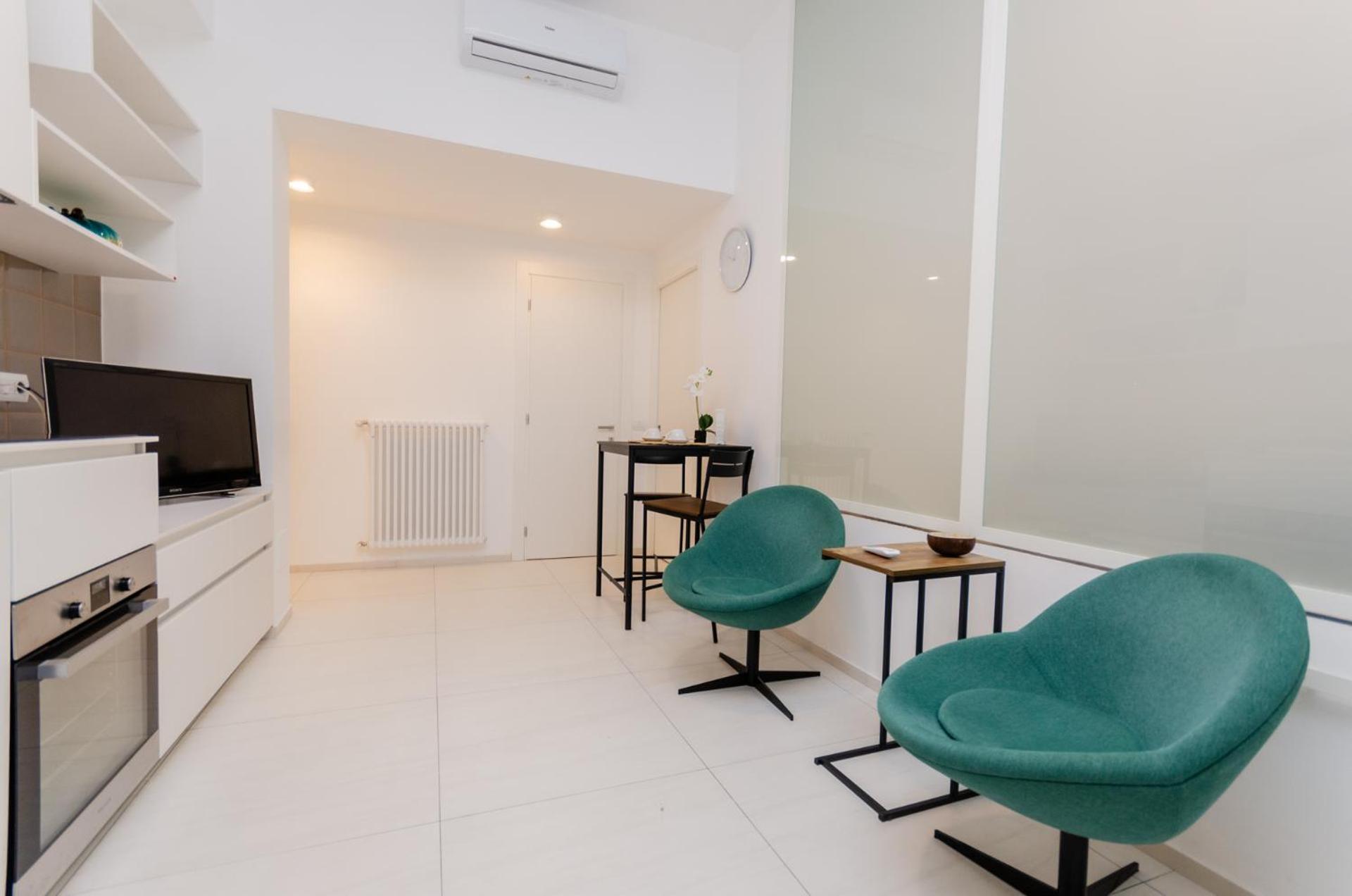 Mini Loft Linate Airport And Blu Metro Apartment Milan Bagian luar foto